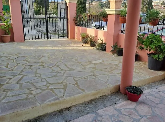 Spiros Corfu Daire Kanálion