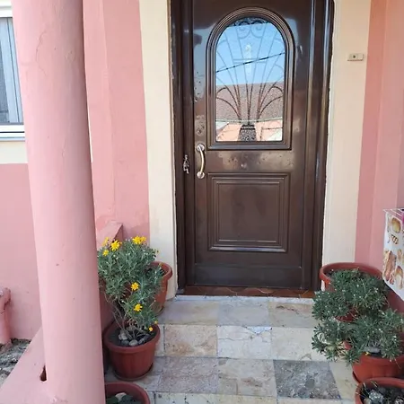 Spiros Corfu Apartment