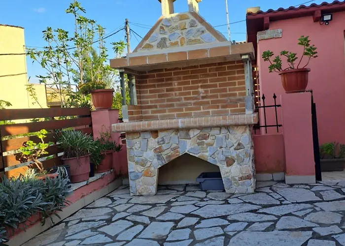 公寓 Spiros Corfu